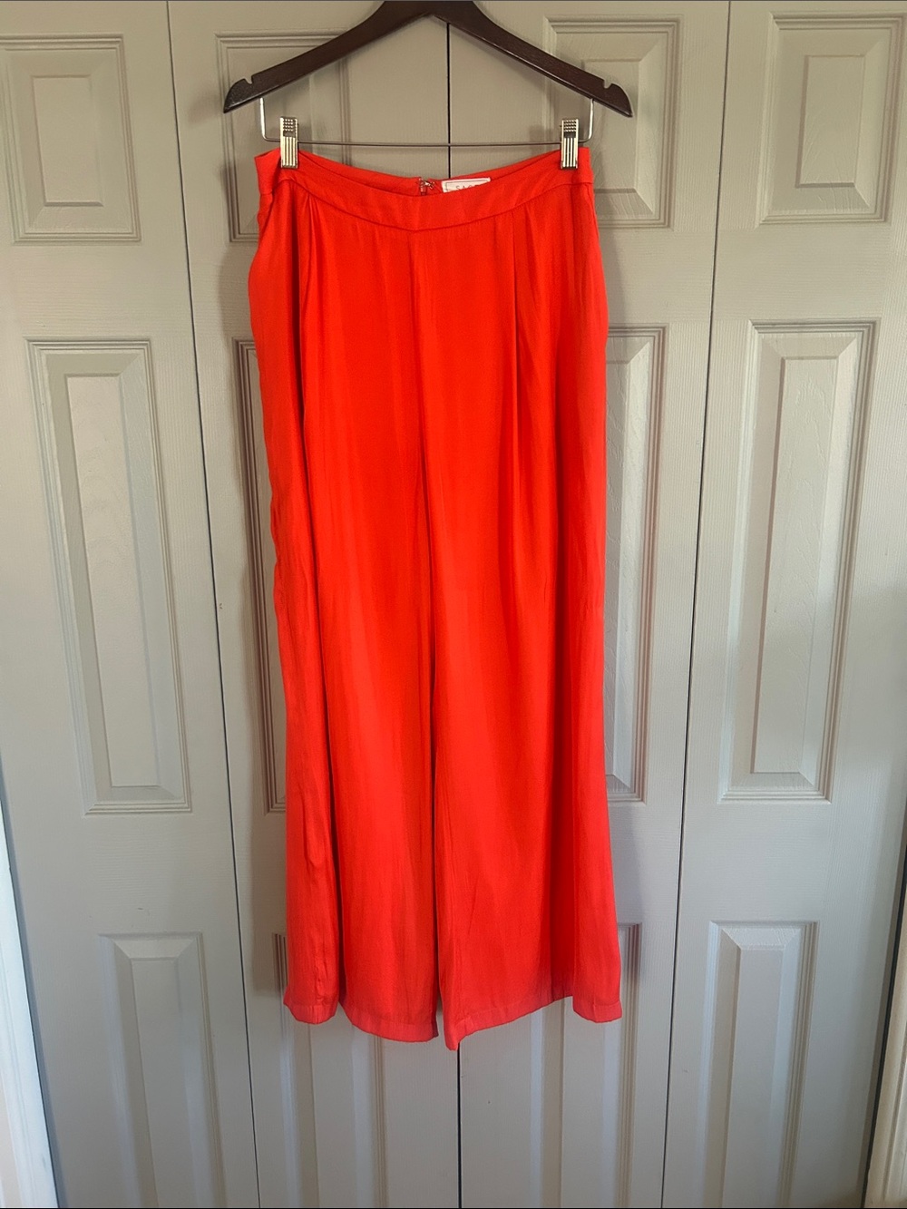Sage Wide-Leg Pants in Vibrant Orange-Red